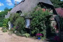 Photograph of Thatched Cottage, Brockenhurst