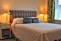 Photograph of Encore, Brockenhurst