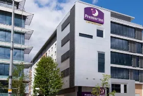 Photograph of Premier Inn, Ealing