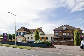 Photograph of Premier Inn, Dunstable