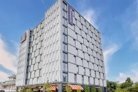 Photograph of Premier Inn, Milton Keynes