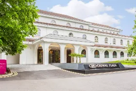 Photograph of Crowne Plaza, Beaconsfield