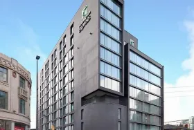Photograph of Holiday Inn Express, Manchester