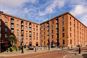Photograph of Premier Inn, Liverpool
