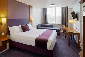 Photograph of Premier Inn, Croydon