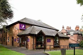 Photograph of Premier Inn, Croydon