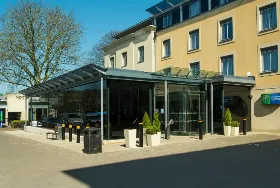 Photograph of Holiday Inn Express, Bath
