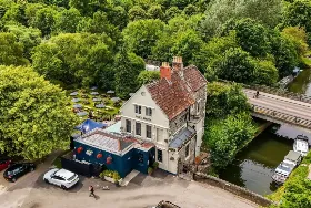 Photograph of Lock Keeper, Keynsham
