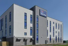 Photograph of Travelodge, Bristol