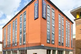 Photograph of Travelodge, Bristol