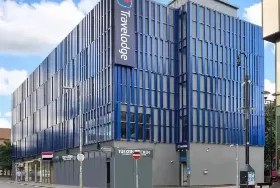 Photograph of Travelodge, Peterborough