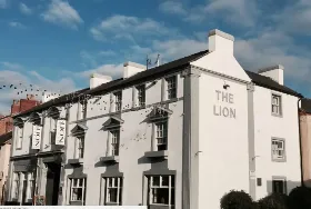 Photograph of The Lion Hotel, Belper