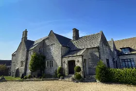Photograph of Mortons House, Corfe Castle