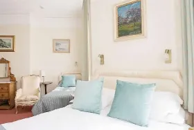 Photograph of Winter Dene Hotel, Bournemouth