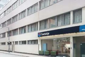 Photograph of Travelodge, London