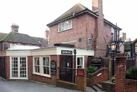 Photograph of Original White Hart, Ringwood