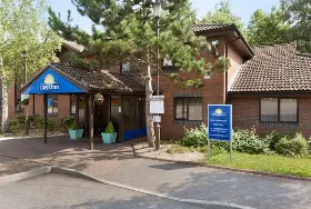 Photograph of Days Inn, Southampton