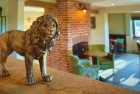 Photograph of The Three Lions Inn, Fordingbridge