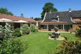 Photograph of Decoy Barn Guesthouse, Fritton