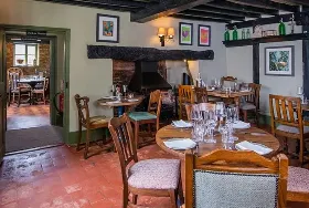 Photograph of Coach And Horses Inn, Oxford