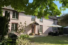 Photograph of Yallands Farmhouse, Taunton