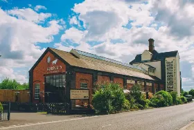 Photograph of The Weighbridge Brewhouse, Swindon