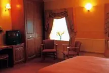 Photograph of Borough Arms Hotel, Newcastle-under-Lyme
